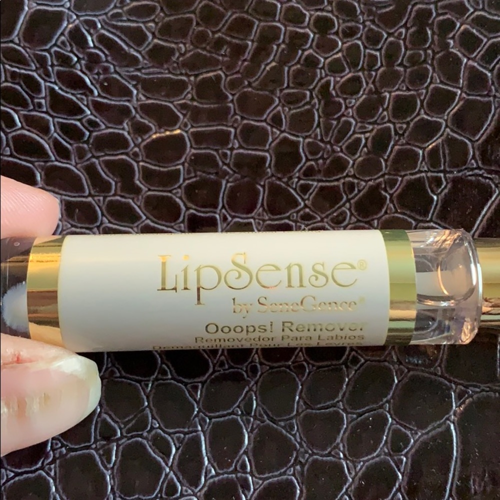 Lipsense Opps remover